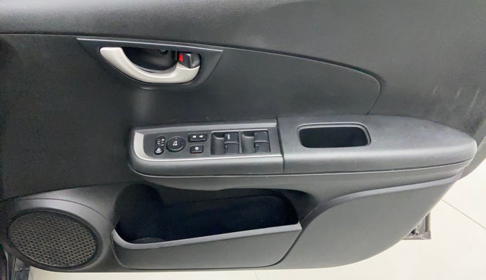 2016 Honda BR-V 1.5 i-VTEC V, Petrol, Manual, 91,899 km, Driver Side Door Panels Control