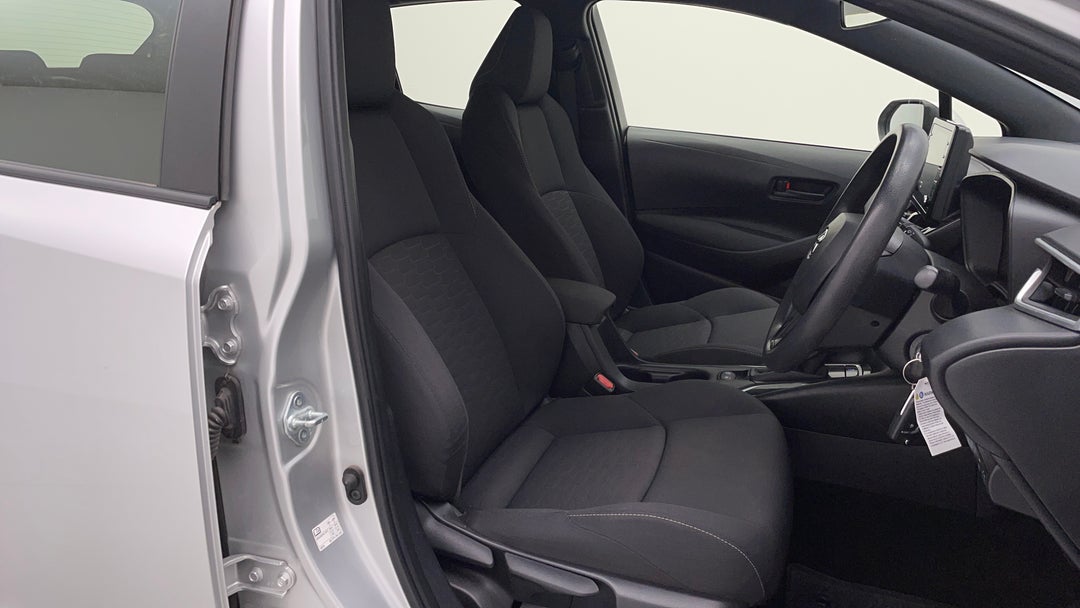 2020 Toyota Corolla Ascent Sport + Tr Kit, Automatic, 68234 km, Right Side Front Door Cabin View