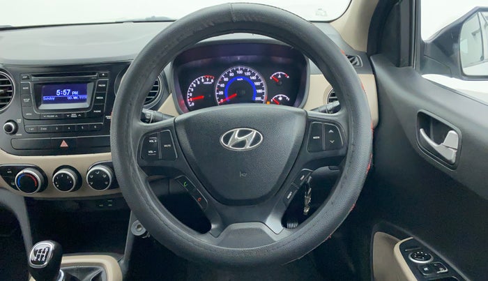 2015 Hyundai Grand i10 SPORTZ 1.2 KAPPA VTVT, Petrol, Manual, 39,779 km, Steering Wheel Close Up
