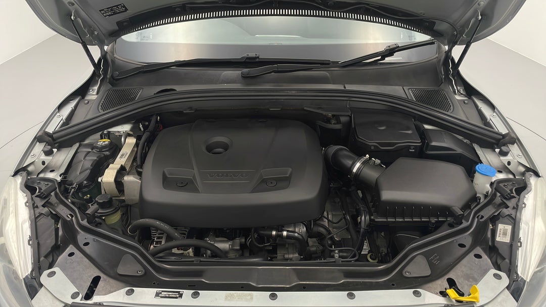 Open Bonnet (Engine)