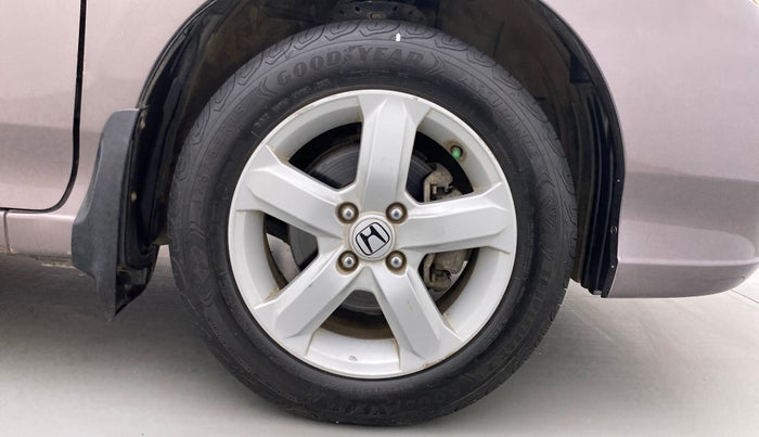 2013 Honda City S AT, Petrol, Automatic, 70,884 km, Right Front Wheel