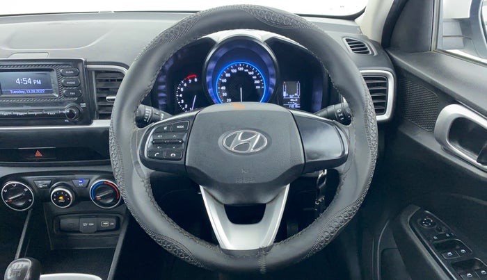 2022 Hyundai VENUE S MT 1.2 KAPPA, Petrol, Manual, 15,163 km, Steering Wheel Close Up