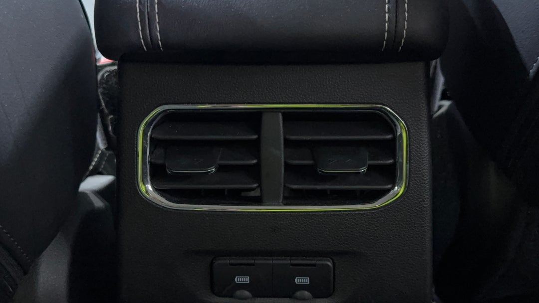 Rear A/C Vent