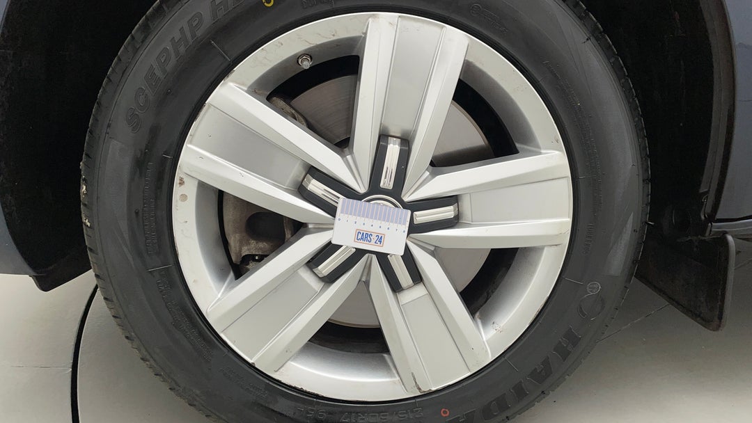 Wheels Rim Front LHS Gutter Rash