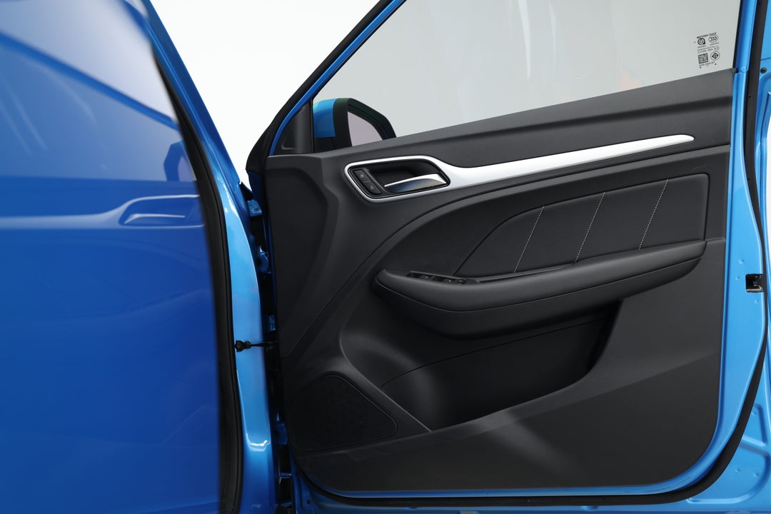 2024 MG ZS Excite, Automatic, 7894 km, Speaker View