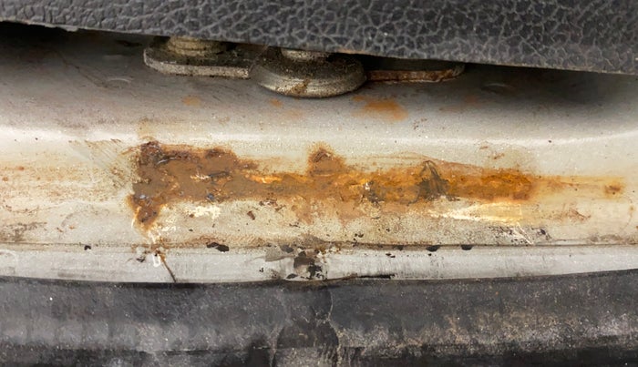 2015 Hyundai Verna FLUIDIC 4S 1.6 VTVT S, Petrol, Manual, 45,374 km, Dicky (Boot door) - Slightly rusted