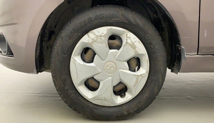 2018 Tata Tiago XT DIESEL, Diesel, Manual, 91,854 km, Left Front Wheel