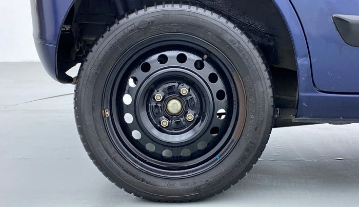 2018 Maruti Wagon R 1.0 VXI, Petrol, Manual, 32,569 km, Right Rear Wheel