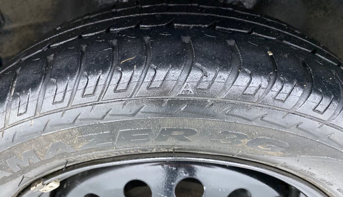 2018 Maruti Wagon R 1.0 VXI, Petrol, Manual, 32,569 km, Left Front Tyre Tread