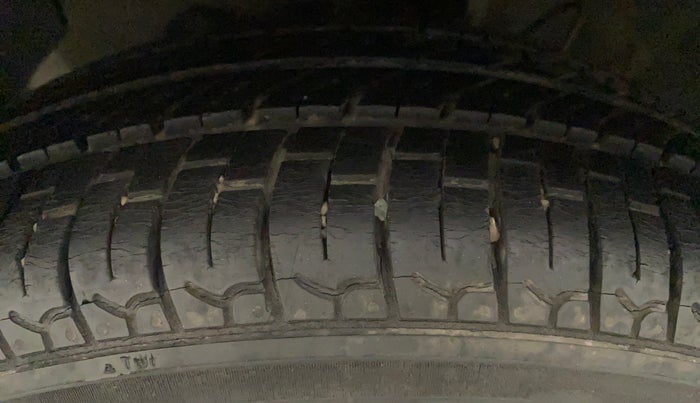 2019 Hyundai NEW SANTRO SPORTZ MT, Petrol, Manual, 32,397 km, Left Front Tyre Tread