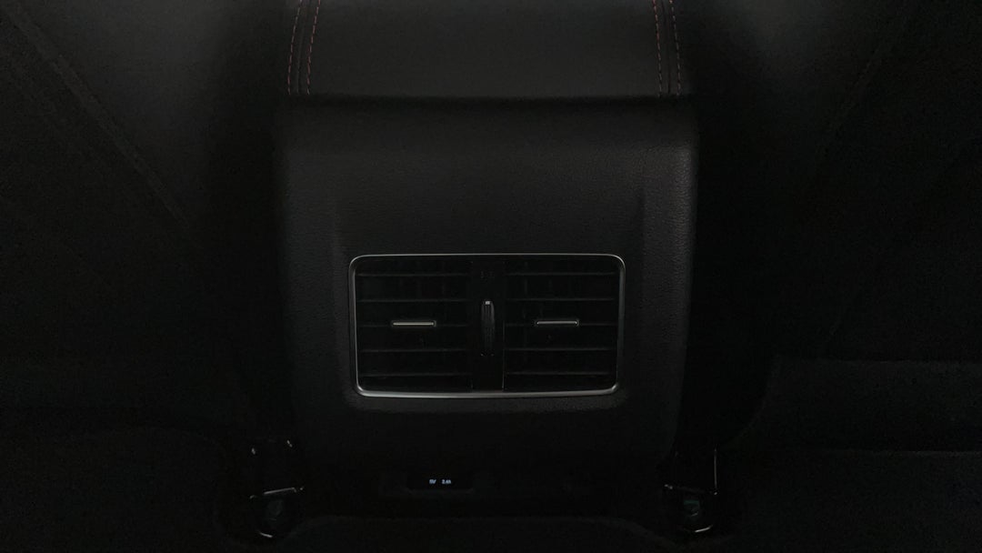 Rear A/C Vent