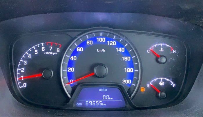 2015 Hyundai Xcent SX 1.2 (O), Petrol, Manual, 69,655 km, Odometer Image