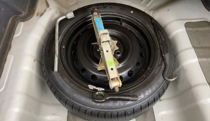2015 Hyundai Xcent SX 1.2 (O), Petrol, Manual, 69,655 km, Spare Tyre