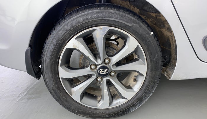 2015 Hyundai Xcent SX 1.2 (O), Petrol, Manual, 69,655 km, Right Rear Wheel
