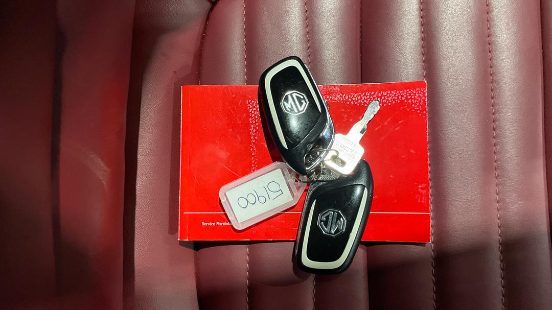 2020 MG HS Essence, Automatic, 62560 km, Key Close-up
