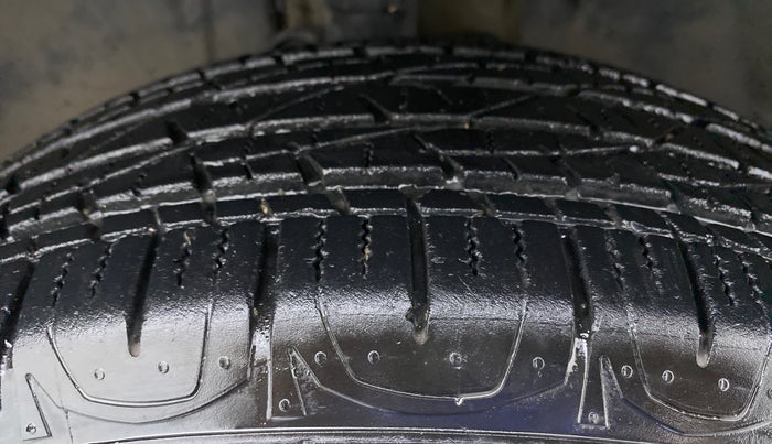 2019 Jeep Compass SPORT PLUS PETROL, Petrol, Manual, 10,710 km, Right Front Tyre Tread