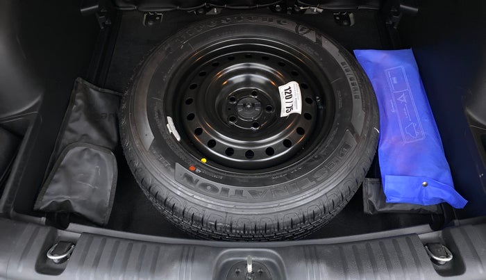 2019 Jeep Compass SPORT PLUS PETROL, Petrol, Manual, 10,710 km, Spare Tyre