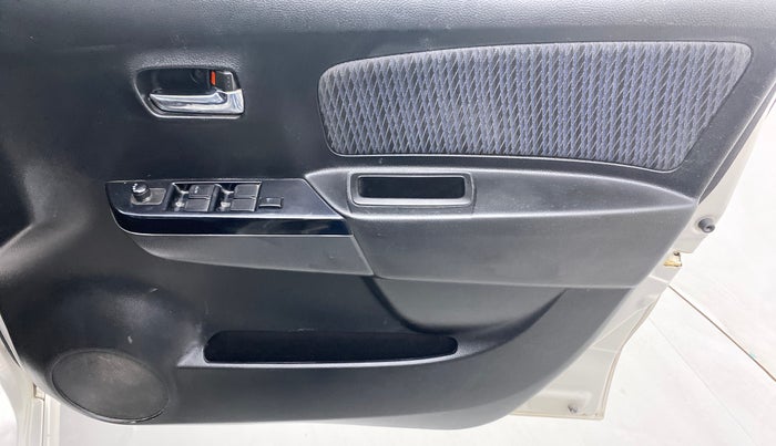 2014 Maruti Wagon R Stingray VXI, Petrol, Manual, 56,367 km, Driver Side Door Panels Control