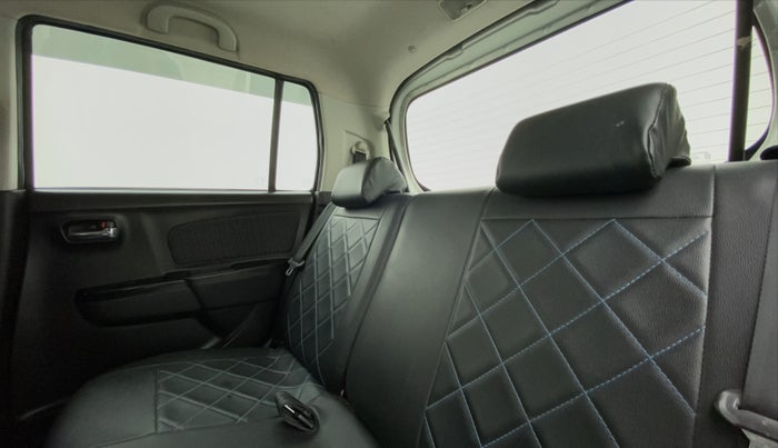 2014 Maruti Wagon R Stingray VXI, Petrol, Manual, 56,367 km, Right Side Rear Door Cabin
