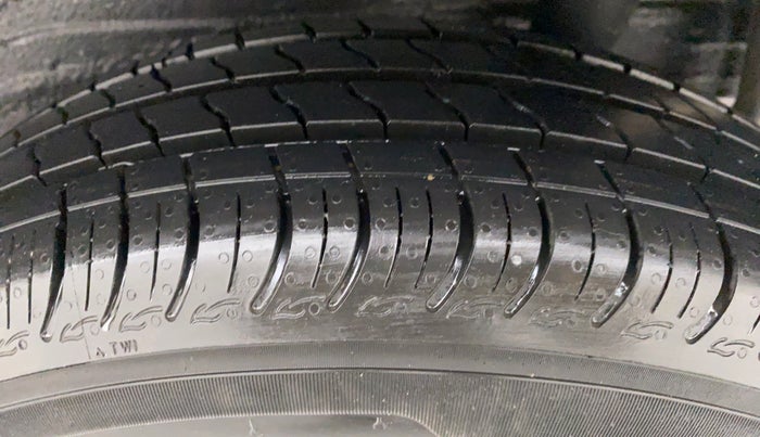 2021 Maruti S PRESSO VXI PLUS, Petrol, Manual, 121 km, Left Rear Tyre Tread