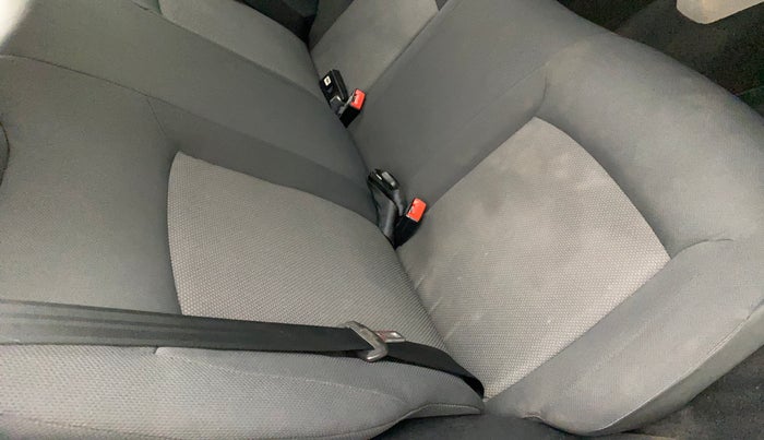 2017 Tata Tiago XE PETROL, Petrol, Manual, 38,063 km, Second-row right seat - Cover slightly stained