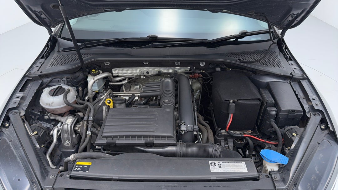 Open Bonnet (Engine)