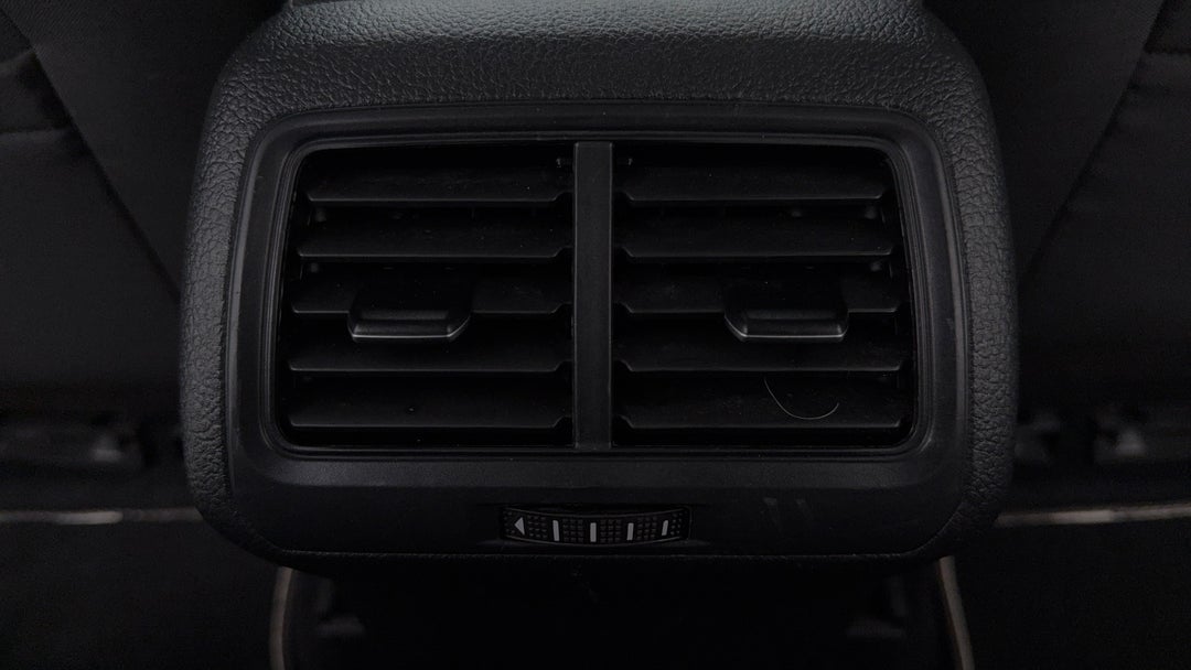 Rear A/C Vent