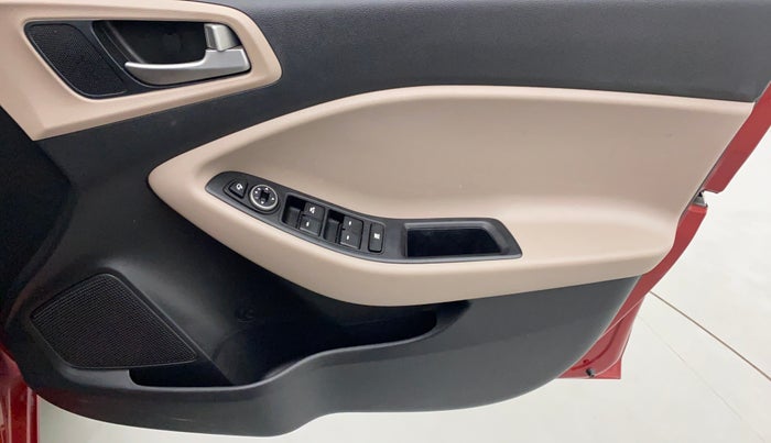 2019 Hyundai Elite i20 ASTA 1.2 (O), Petrol, Manual, 38,136 km, Driver Side Door Panels Control