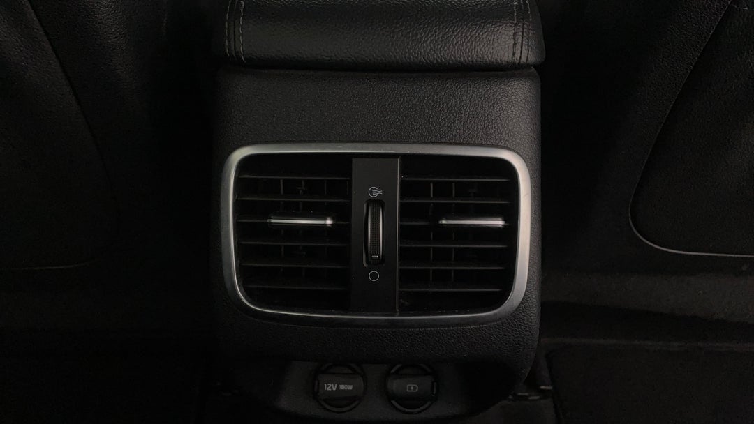 Rear A/C Vent