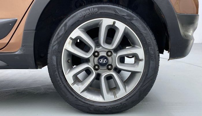 2016 Hyundai i20 Active 1.2 S, Petrol, Manual, 29,527 km, Right Rear Wheel