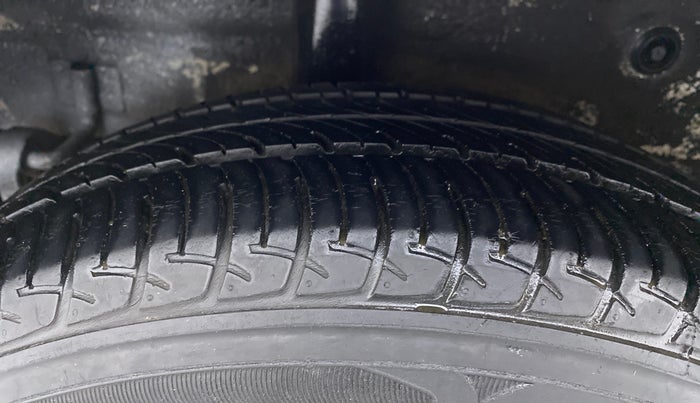 2018 Maruti Celerio ZXI, Petrol, Manual, 39,317 km, Right Rear Tyre Tread