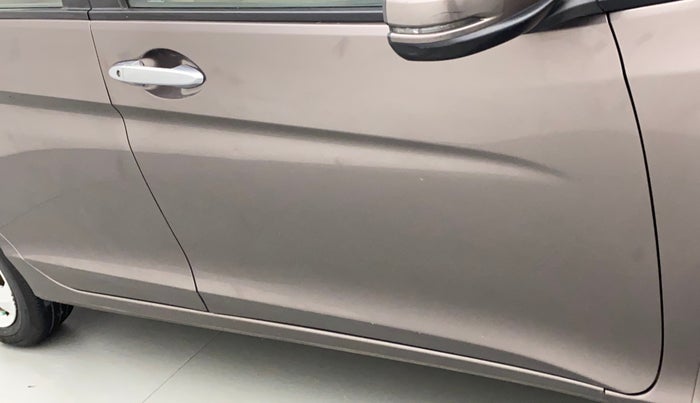 2015 Honda City 1.5L I-VTEC V MT, Petrol, Manual, 76,384 km, Driver-side door - Minor scratches