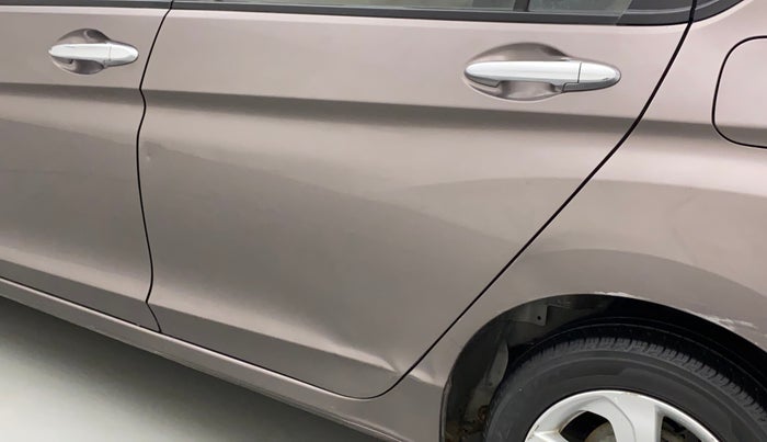 2015 Honda City 1.5L I-VTEC V MT, Petrol, Manual, 76,384 km, Rear left door - Minor scratches