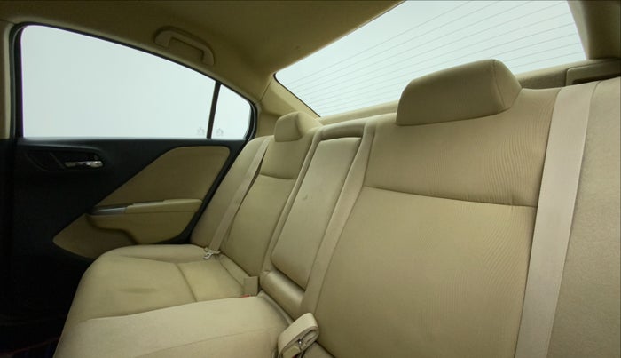 2015 Honda City 1.5L I-VTEC V MT, Petrol, Manual, 76,384 km, Right Side Rear Door Cabin