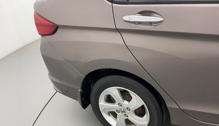 2015 Honda City 1.5L I-VTEC V MT, Petrol, Manual, 76,384 km, Right quarter panel - Minor scratches
