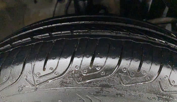 2015 Honda City 1.5L I-VTEC V MT, Petrol, Manual, 76,384 km, Right Front Tyre Tread