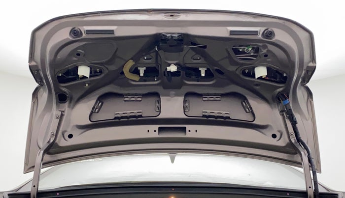 2015 Honda City 1.5L I-VTEC V MT, Petrol, Manual, 76,384 km, Boot Door Open