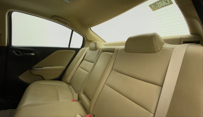 2017 Honda City 1.5L I-VTEC VX CVT, Petrol, Automatic, 53,631 km, Right Side Rear Door Cabin