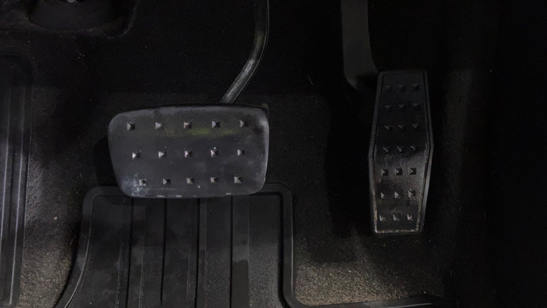 Pedals and Footmat
