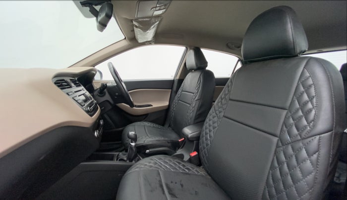 2014 Hyundai Elite i20 ASTA 1.2, Petrol, Manual, 84,070 km, Right Side Front Door Cabin