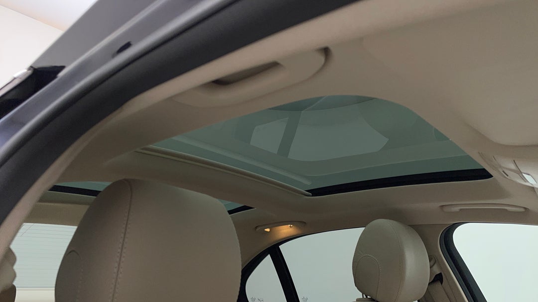 2016 Mercedes-benz C250 C250, Automatic, 61357 km, Interior Sunroof/Moonroof