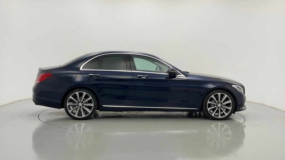 2016 Mercedes-benz C250 C250, Automatic, 61357 km, Right Side View