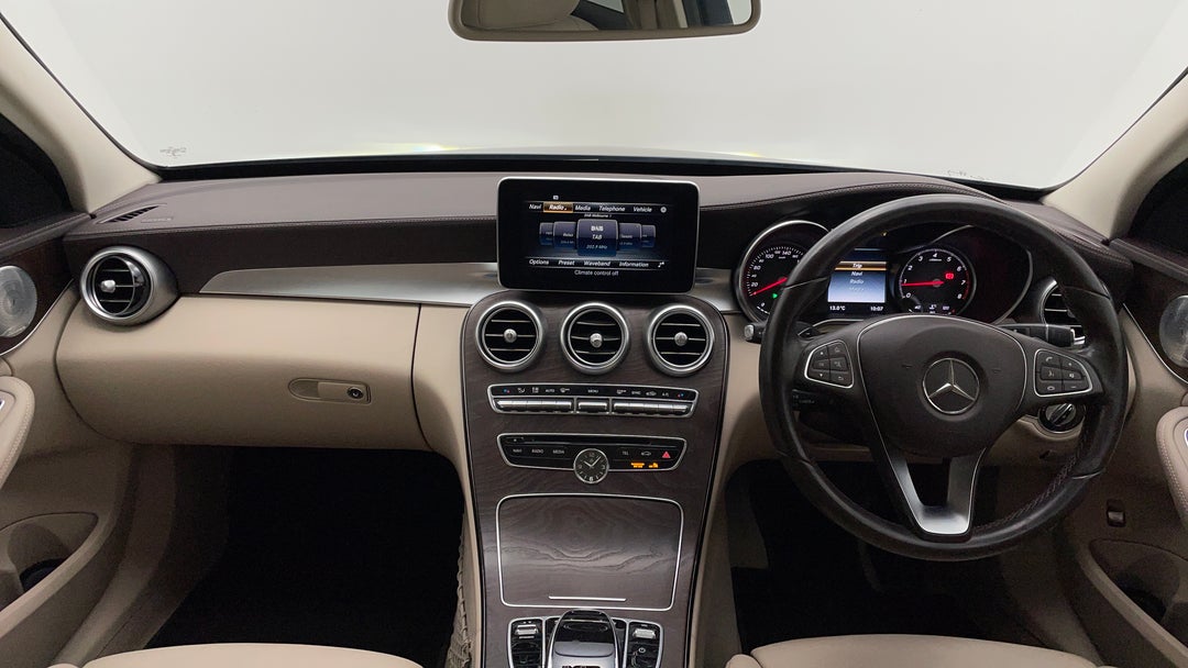 2016 Mercedes-benz C250 C250, Automatic, 61357 km, Dashboard View