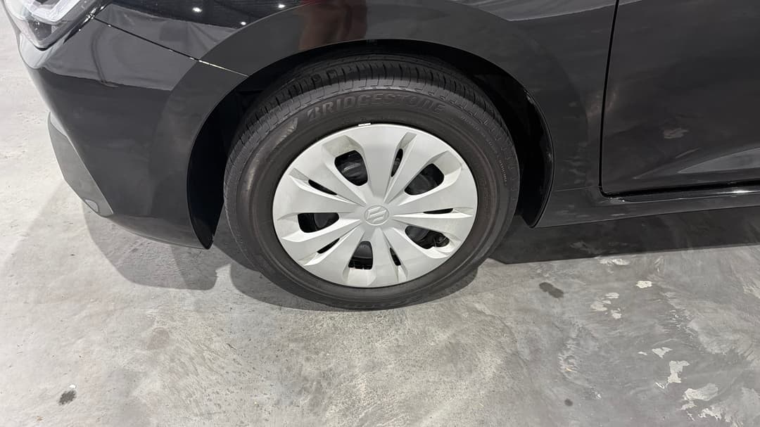 2024 Suzuki Swift Hybrid, Automatic, 12030 km, Left Front Wheel