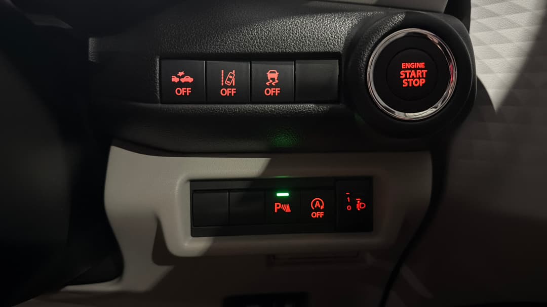 2024 Suzuki Swift Hybrid, Automatic, 12030 km, Utility Switches/Buttons