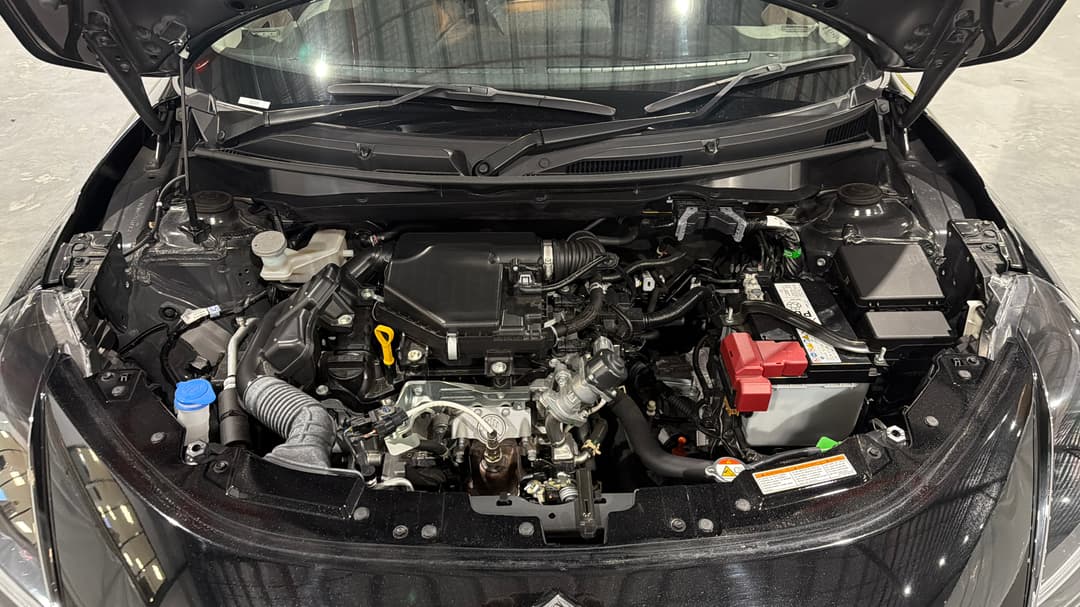 2024 Suzuki Swift Hybrid, Automatic, 12030 km, Open Bonnet (Engine)