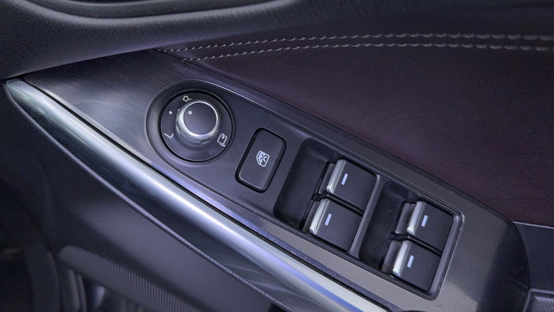 Drivers Side Door Panel Controls