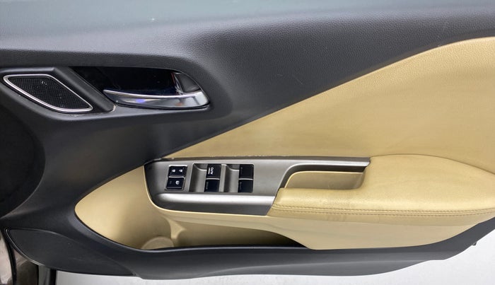 2017 Honda City VX CVT PETROL, Petrol, Automatic, 28,287 km, Driver Side Door Panels Control