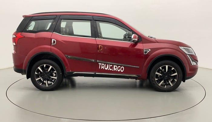 2019 Mahindra XUV500 W11 (O) AT, Diesel, Automatic, 79,978 km, Right Side View