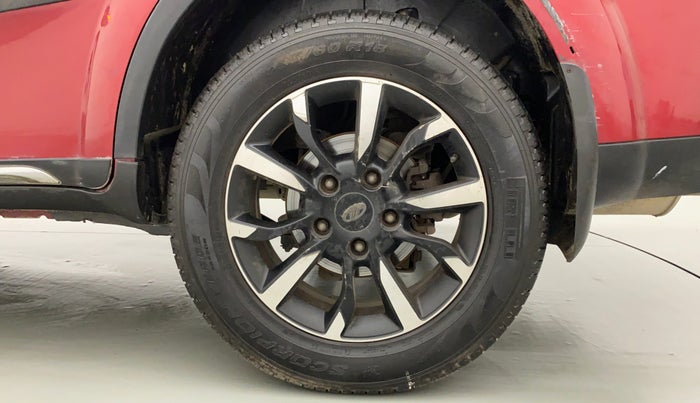 2019 Mahindra XUV500 W11 (O) AT, Diesel, Automatic, 79,978 km, Left Rear Wheel